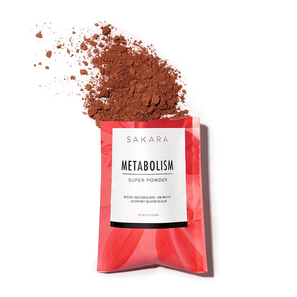 One of the best-selling products from Sakara, the Metabolism Super Powder, gives your metabolism a boost by firing up your body with plant-based medicinal properties. This powder helps eliminate bloating, breaks bad sugar habits, and has many other benefits. 