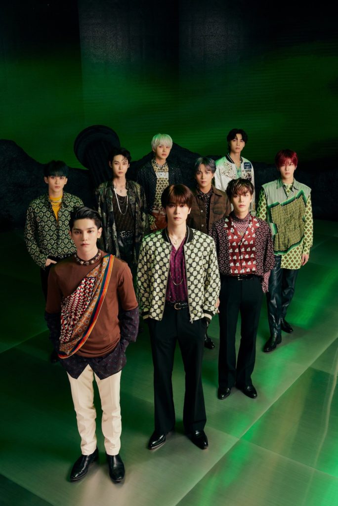 Following the overwhelming success of “Sticker,” NCT 127 is back again with “Favorite (Vampire),” the title track for their third repackaged album, Favorite. 