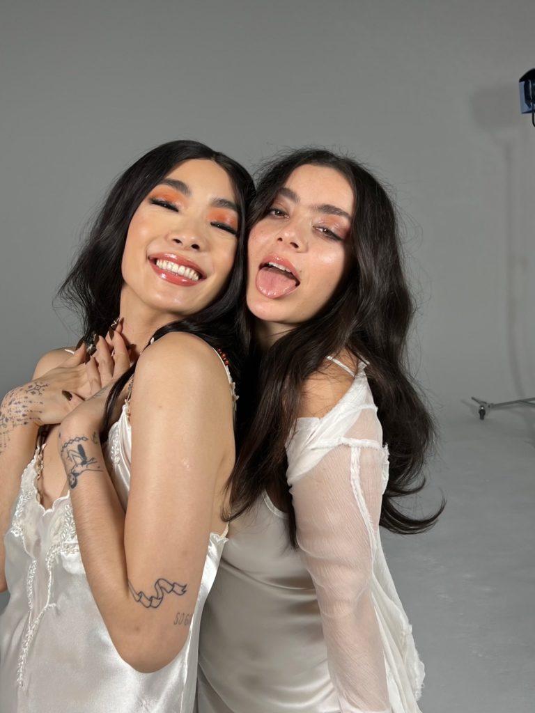 On January 20, pop icons Rina Sawayama and Charli XCX released a teaser for their new song "Beg For You" to be released on Charli's studio album "Crash". The song will be released on January 27 for everyone to listen to. 