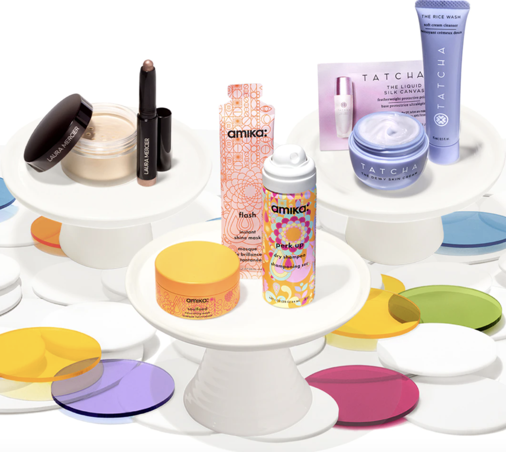 Sephora Beauty Insider Members can choose a free gift for their birthday this year. Enjoy one free mini gift set from Laura Mercier, Tatcha, Amika or Olaplex.