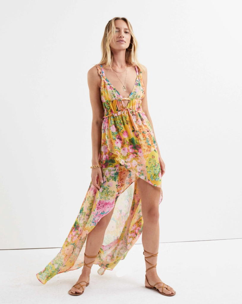 Bohemian Mama has the most beautiful dresses long and short for whatever occasion you're off to next. Shop for prints and patterns of your dreams or staple solids that will last a lifetime. Their stunning dresses will help you make a show-stopping entrance wherever you go. 