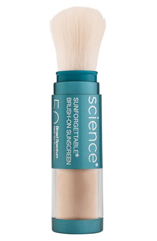The best thing you can do for your skin this spring is to provide it with proper protection, sunscreens designed for easy reapplication can help you with that. No amount of skincare can keep your skin youthful and healthy if you are not shielding it from sun damage. Skin is the largest organ in the human body, and the skin on our face bears the brunt of the burden when it comes to sun exposure. Unfortunately, simply applying sunscreen in the morning is not enough for proper protection. Sunscreen lasts for up to two hours on our skin before slipping off, and contact with humidity and sweat reduces this time to as short as 40 minutes. Reapplication can be difficult especially during a busy day while wearing makeup. Various brands have come up with solutions for this issue by introducing powder sunscreen and stick sunscreen that allows for quick and no-fuss reapplication.