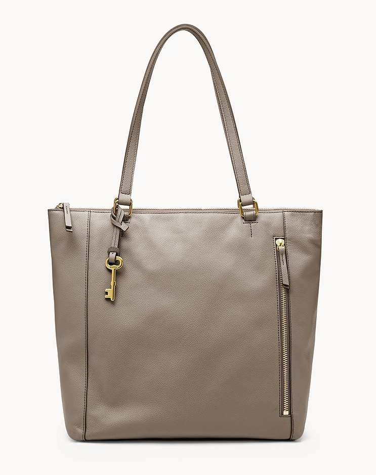 Fossil has the cutest and most practical tote bags out there. Their vegan bags use a unique process involving cactus leaves to bring you the most ethical and sustainable leather bags on the market.