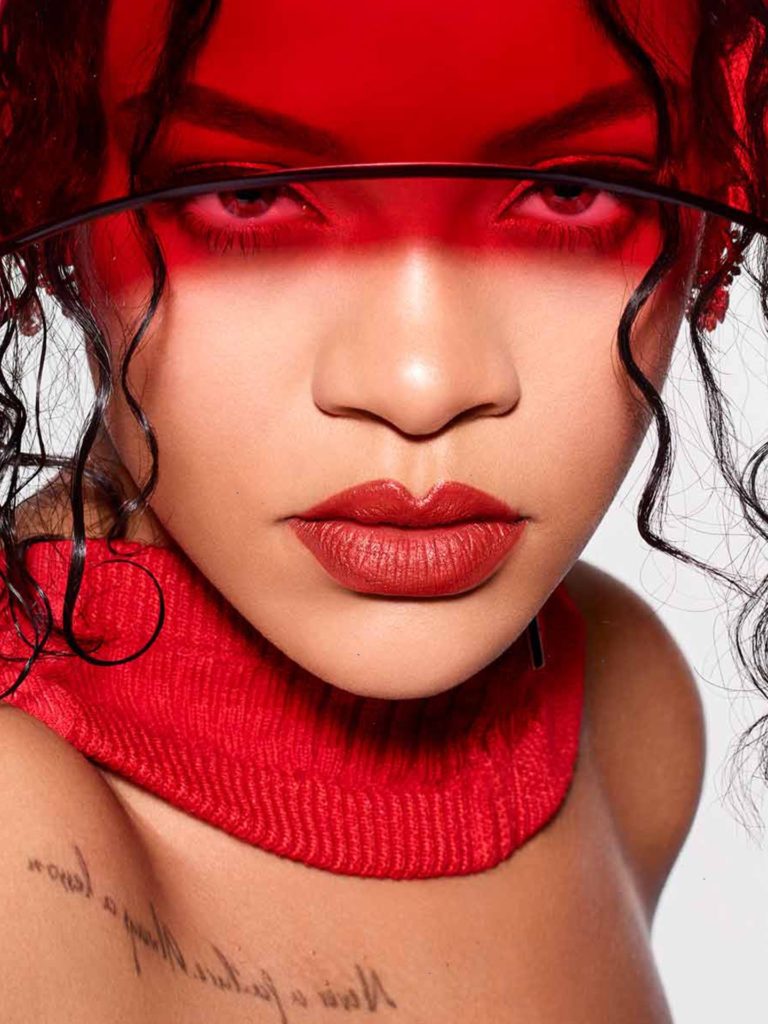 Rihanna, businesswoman, designer, and the world’s richest female musician, has joined Forbes’ annual list of billionaires for the first time ever. The American business magazine released its 2022 report on Tuesday, which included celebrities Kim Kardashian, Kanye West, and Jay-Z, among others. According to Forbes, the 34-year-old Fenty Beauty mogul is the first billionaire to emerge from Barbados (her home country). With a net worth of $1.7 billion, the singer ranks #1,729 on this year’s list. 