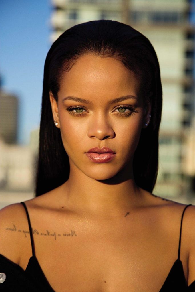 Rihanna, businesswoman, designer, and the world’s richest female musician, has joined Forbes’ annual list of billionaires for the first time ever. The American business magazine released its 2022 report on Tuesday, which included celebrities Kim Kardashian, Kanye West, and Jay-Z, among others. According to Forbes, the 34-year-old Fenty Beauty mogul is the first billionaire to emerge from Barbados (her home country). With a net worth of $1.7 billion, the singer ranks #1,729 on this year’s list. 