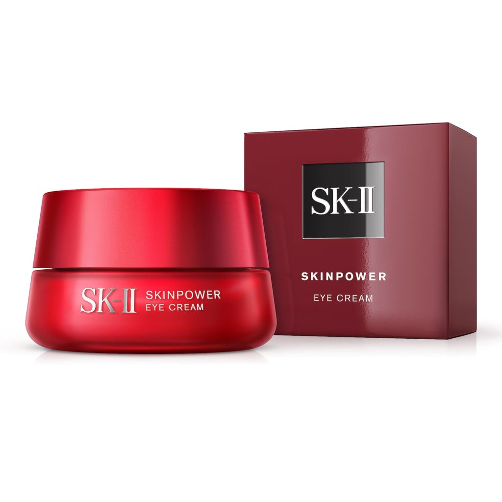 SK-II is a Japanese skincare brand that has developed the ultimate skin products with its Pitera yeast-based compound formula. Their world-renowned products are known for their high-quality effectiveness in rejuvenating properties, bringing crystal skin to all their users. If you are looking into investing in the top skincare products, then this list of SK-II bestsellers is just the place for you. Below we have recommended diverse products that are essential to your skin routine and have proven to be the best in their respective categories.