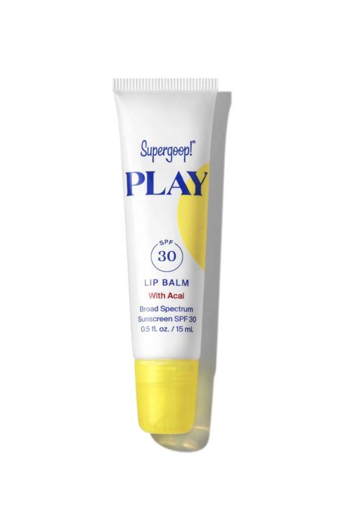 It is time to get serious about sun safety by focusing on an overlooked aspect of skincare: lip SPF. The most important part of any well-aging routine is protection against sunlight. UV radiations in sunlight affect organic materials at a molecular level. When our skin is exposed to it long-term, cells get damaged leading to premature aging. The damaged skin cell is also susceptible to mutation, increasing the risk for skin cancer. While most of us use sunscreen on our faces, our lips are often neglected. Protection for your lips doesn’t have to be complicated. Swap out your regular lip balm with one that contains SPF and reapply throughout the day. We have picked out four excellent options for you to check out.