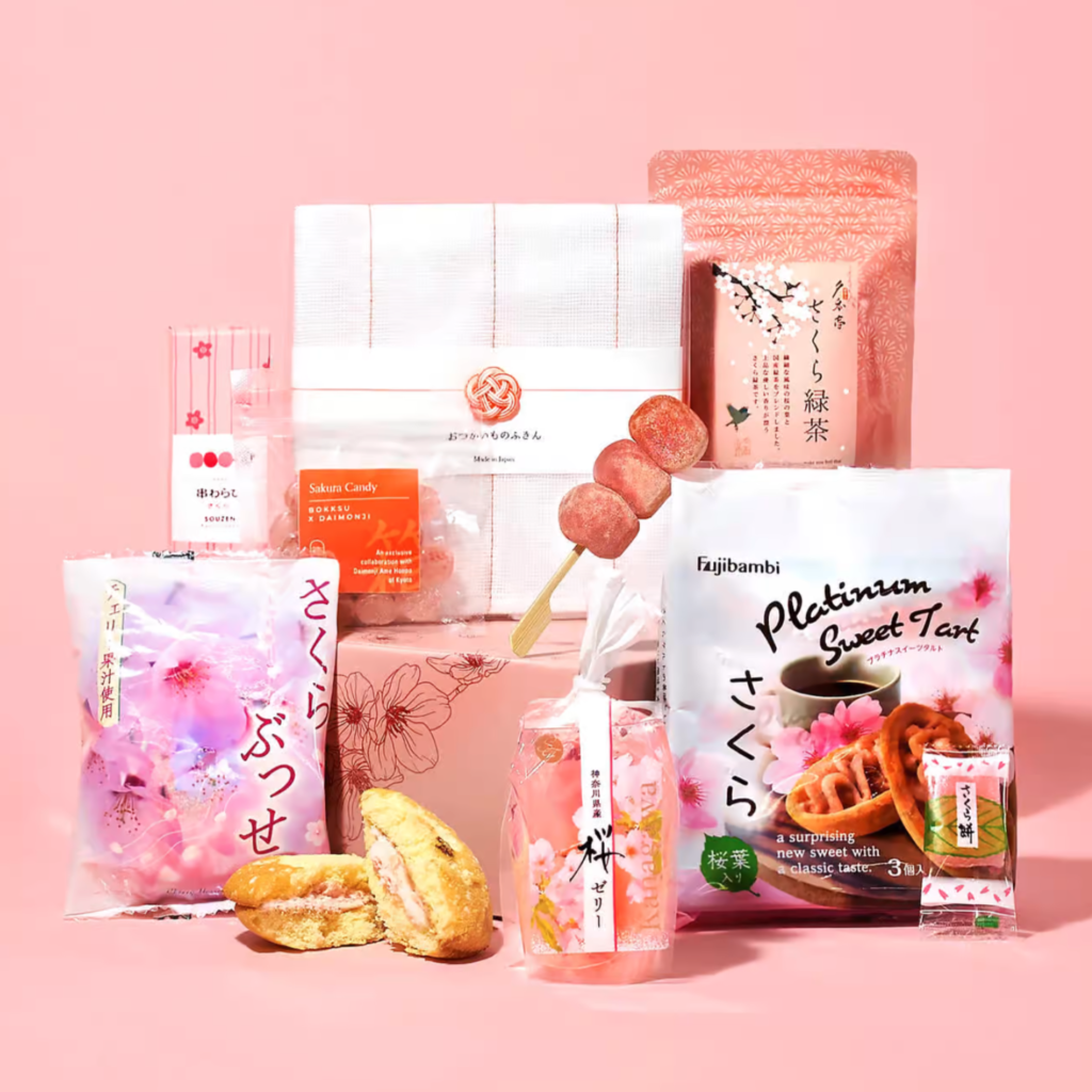 Bokksu brings its members the best Japanese snacks available. Get ready to explore the Japanese culture with Bokksu's curated bundles of delicious snacks. 