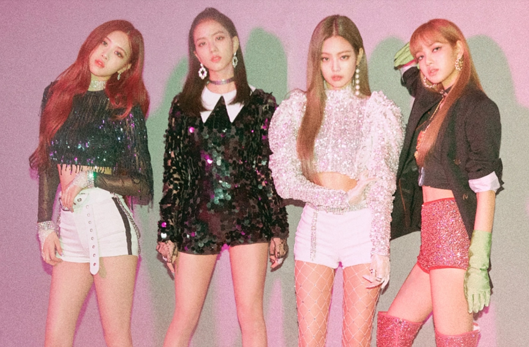 On July 11, BLACKPINK announced that they would host a virtual concert 