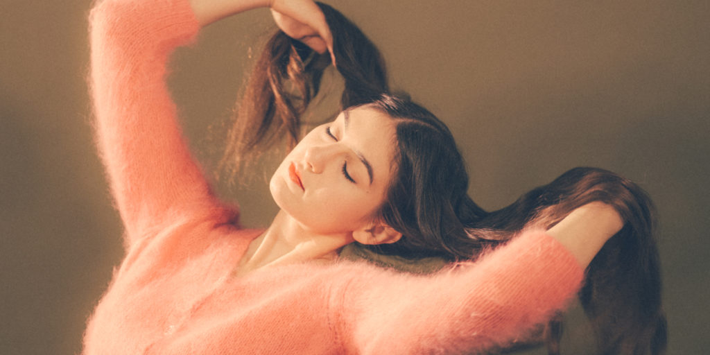 It is an excellent day to be a fan of Weyes Blood. The "Andromeda" singer announced a new record, tour, and song all in one day. Natalie Mering, who performs under the stage name Weyes Blood, shared her first taste of new music since the 2019 release of her fourth studio album, Titanic Rising.