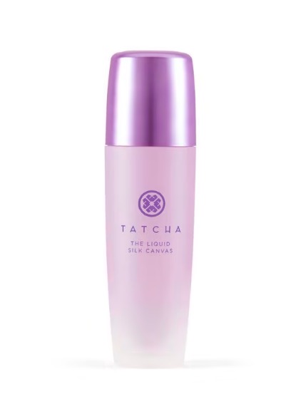 Tatcha is known to be one of the biggest and newest skincare brands in the world today. They are a Japanese brand primarily known for its cruelty-free products. As for its products, Tatcha is known for its items being considered best-sellers that will make your skin fresh and clean. 