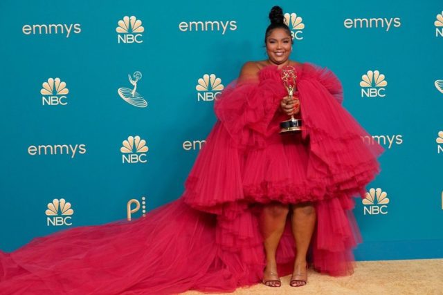 Not many fans can say Lizzo personally shipped her custom Giambattista Valli dress to them. Thanks to the power of TikTok, Aurielle Marie, can.