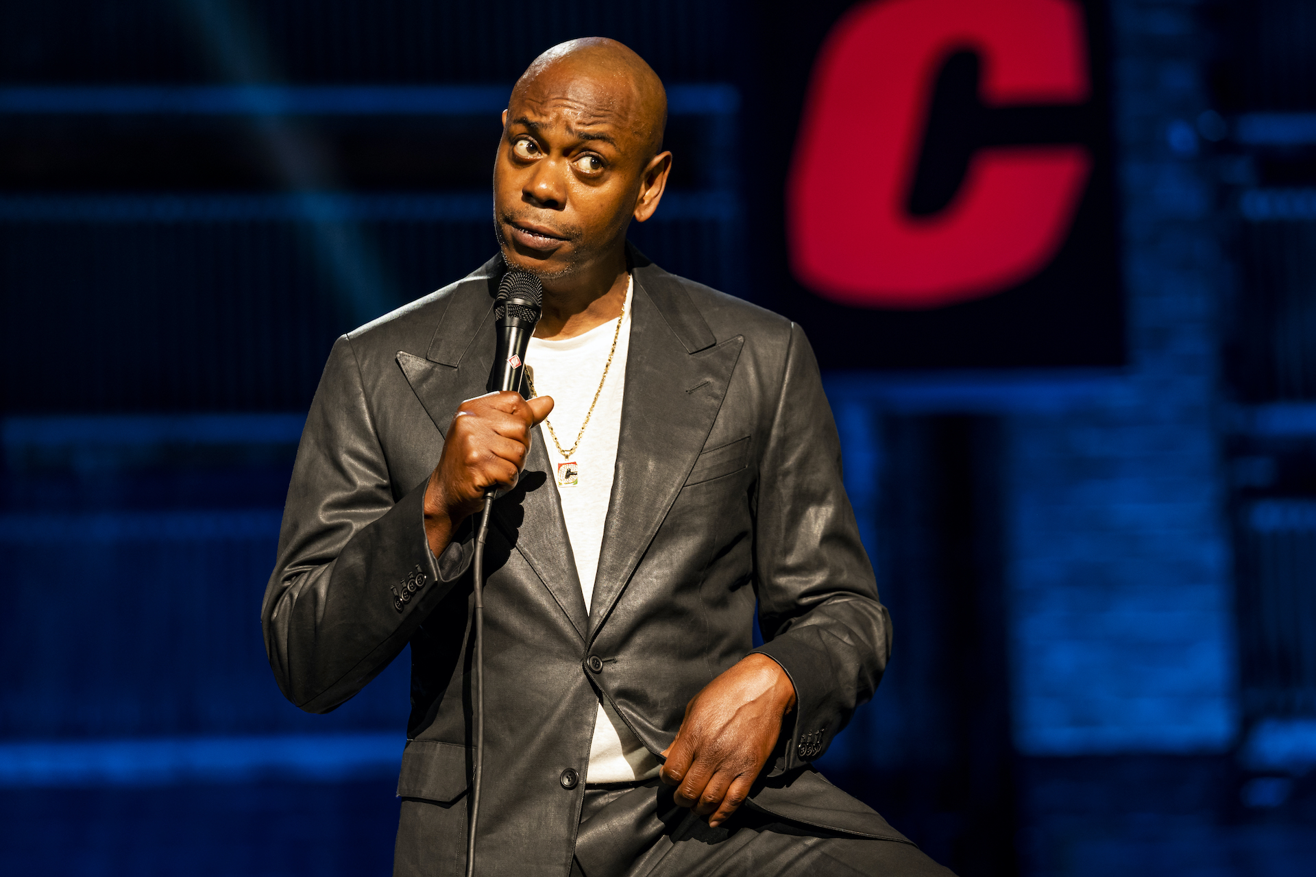 Dave Chappelle surprised his audience by bringing out Elon Musk during his show Sunday night at the Chase Center. It is safe to say that the crowd was not pleased with his appearance.