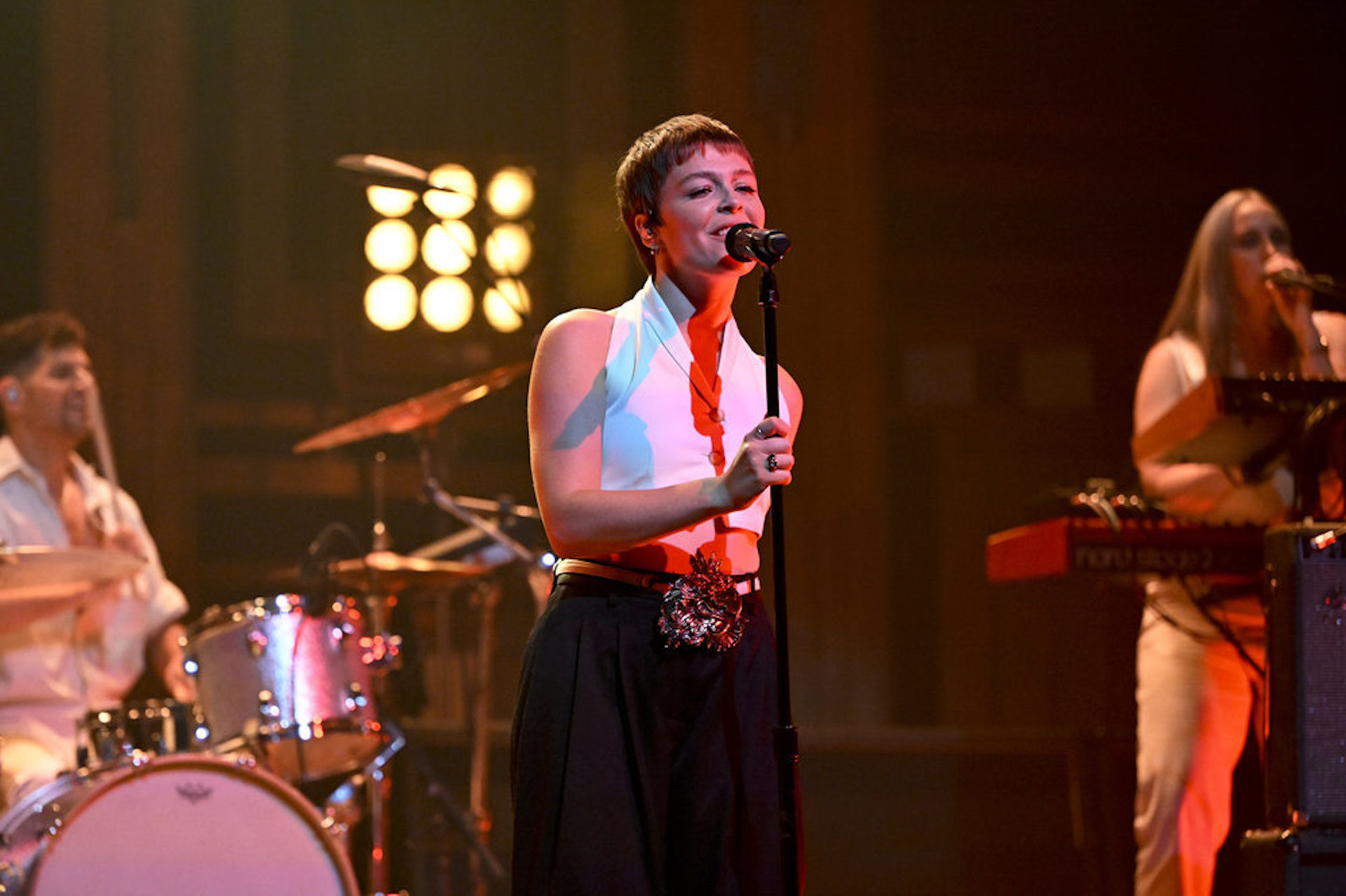 Maggie Rogers electrified audiences with her return to Radio City Music Hall on Wednesday, February 15. The 