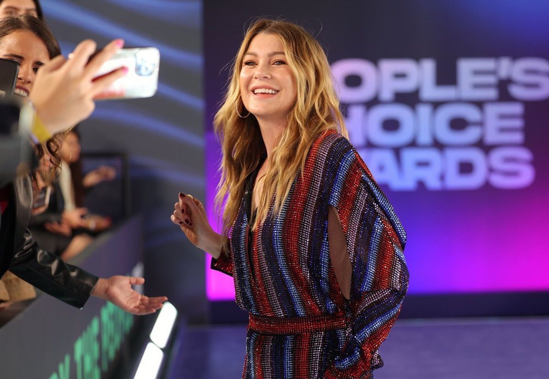 Ellen Pompeo, who stars as Meredith Grey in the critically acclaimed, 'Grey's Anatomy,' bids farewell to the series in an episode teaser.