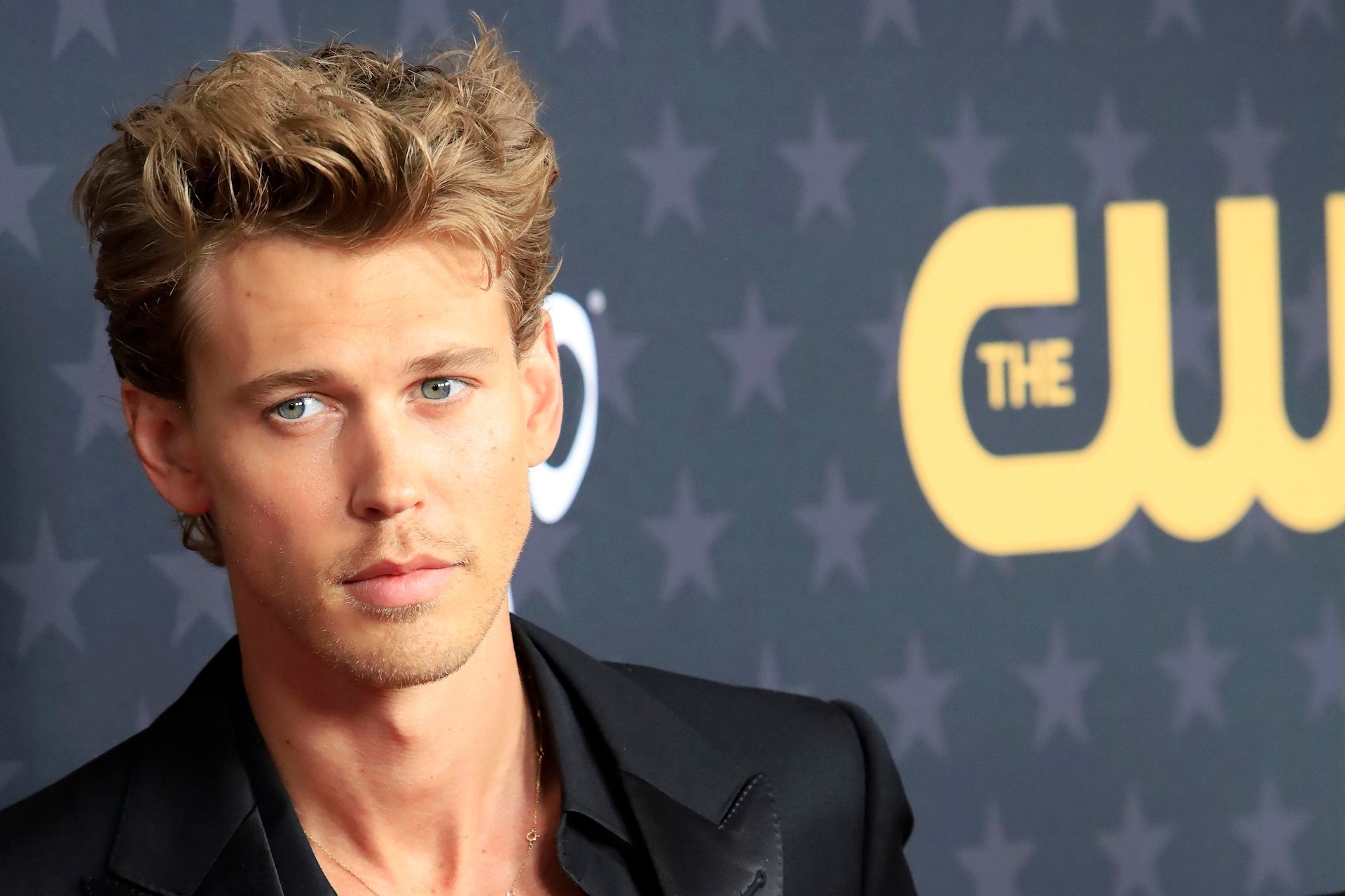 Austin Butler spoke to 'People' at the Screen Actors Guild Awards and revealed the health issues he experienced from his iconic role in Baz Luhrmann's biopic 'Elvis.'