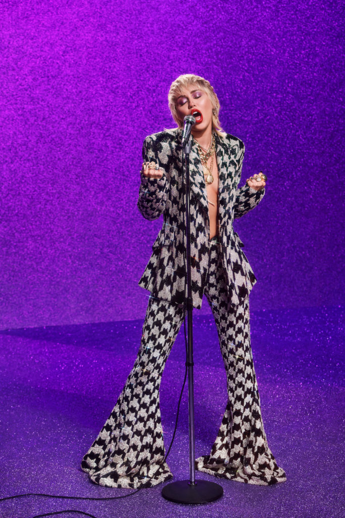 Miley Cyrus made yet another exciting announcement this week, sharing that the demo version of her song “Flowers” will be released this Friday, March 3.