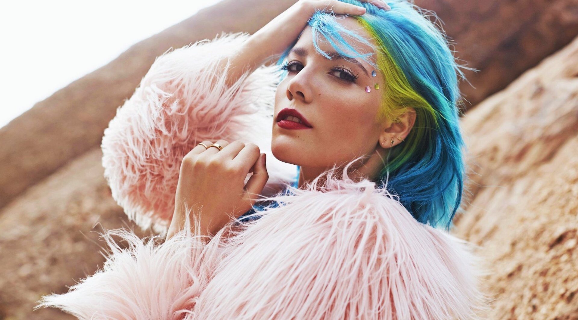After modeling in Paris Fashion Week for Pressiat, Halsey posts new photos looking intimidatingly beautiful.