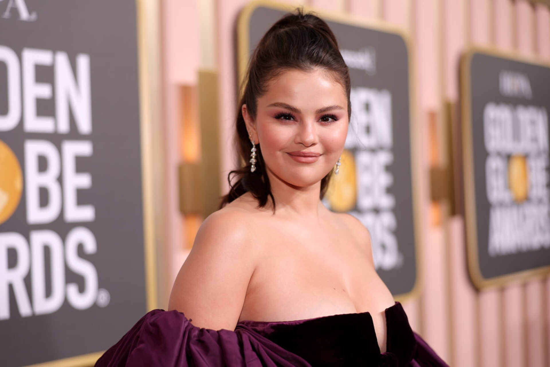 At the iHeartRadio Music Awards, Selena Gomez shared some heartfelt words in a tribute video before Taylor Swift took the stage to accept the Innovator Award.