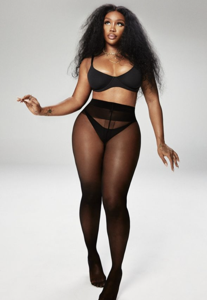 SZA bared all in empowering new pictures for the Kim Kardashian-led underwear brand, Skims. 