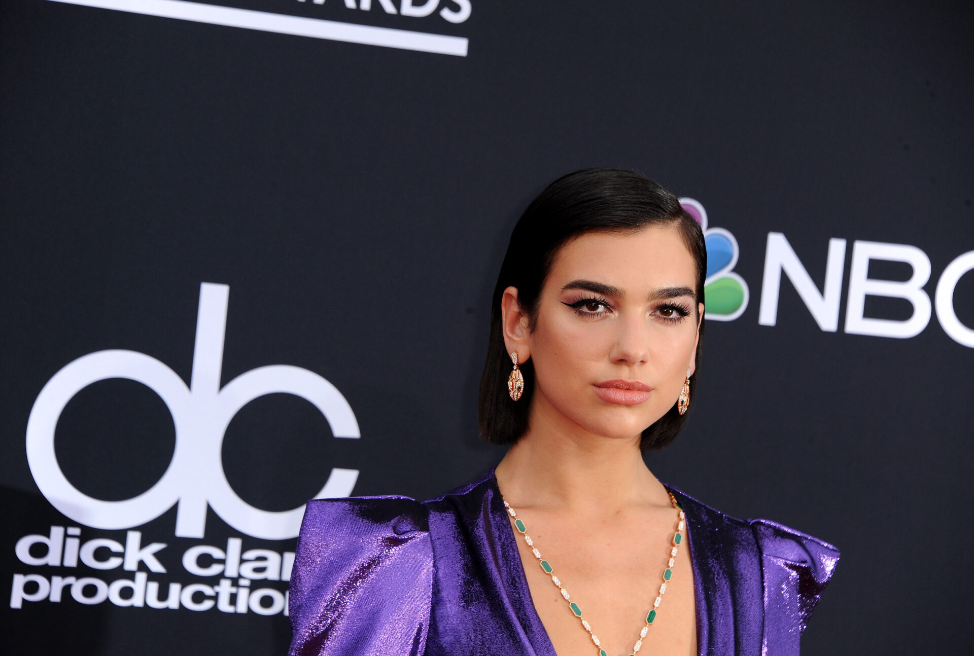 Dua Lipa and Donatella Versace are joining forces. The Grammy award-winning singer and iconic fashion designer announced their co-designed Versace “La Vacanza” women's collection.