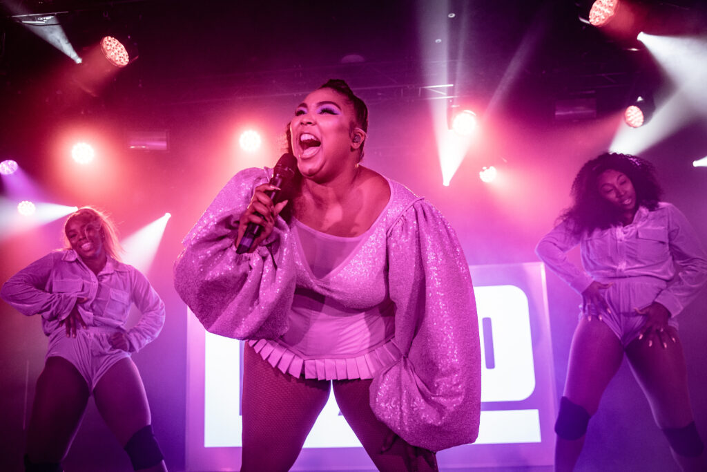 Filmmaker Sophia Nahli Allison elaborates on why she dropped out as director of the 2019 Lizzo documentary after her initial August 1 social media post. 