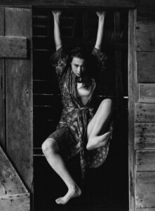 Ebru Yildiz / Dead Oceans