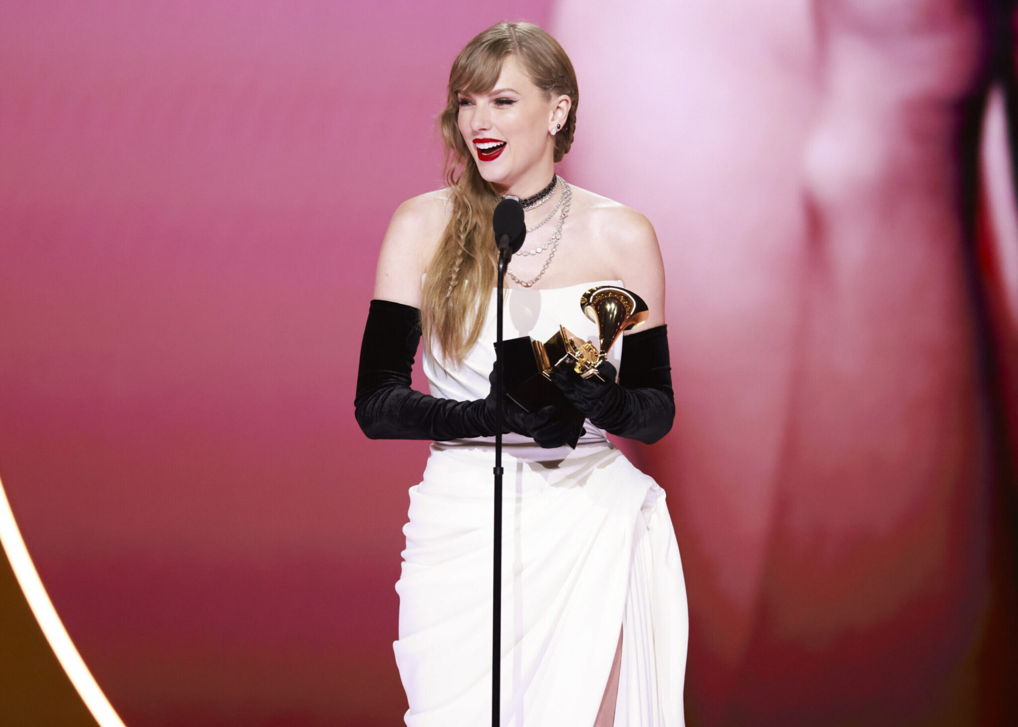 Glitter Magazine  Grammy Awards 2024: Check out the Remarkable Winners