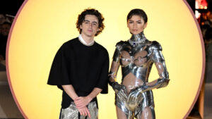 Zendaya steals the show and stuns fans in an archival Mugler suit at the Dune 2 premiere in London.