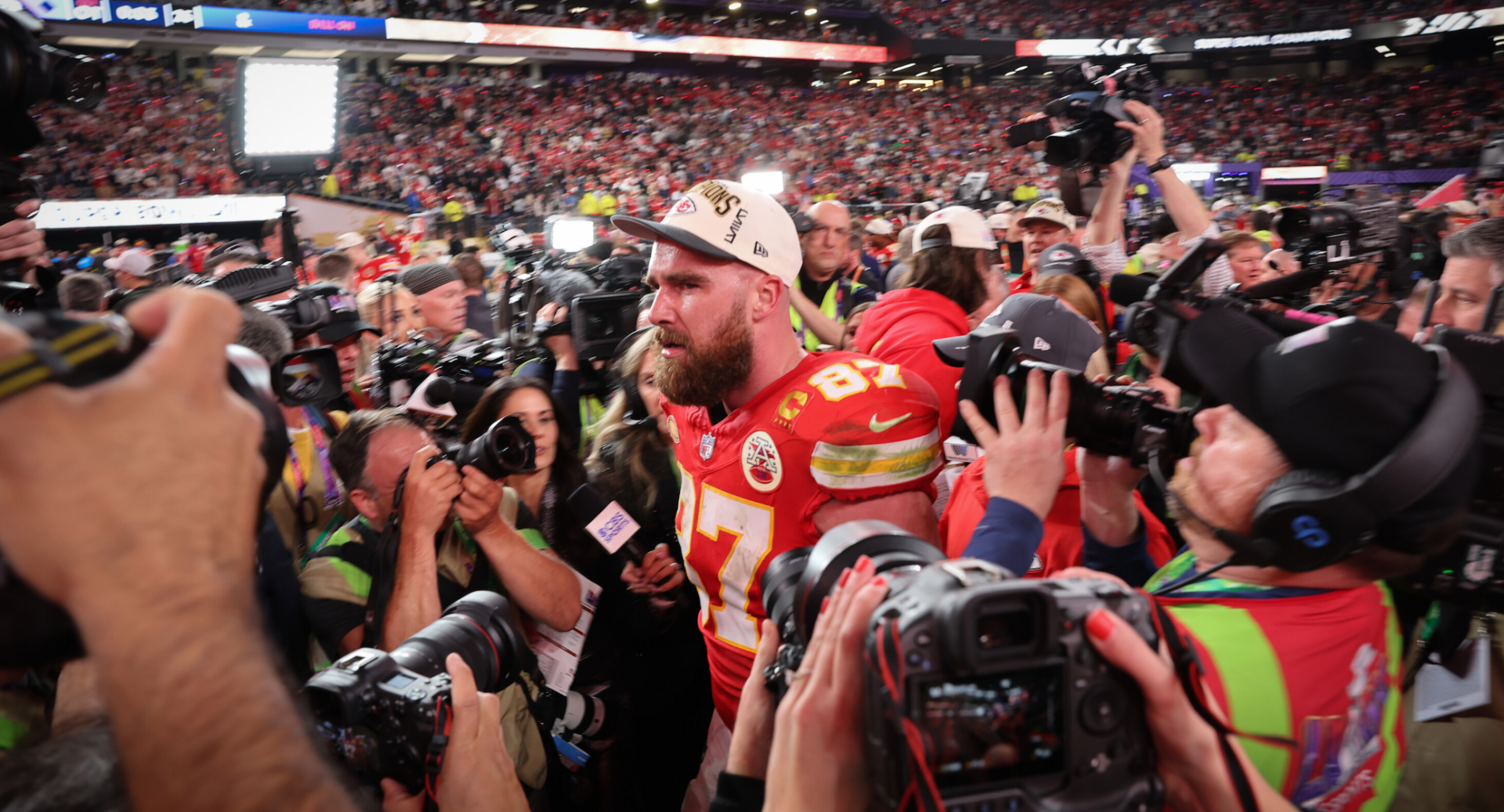 The new Travis Kelce hairstyle is bringing out conversation about its ties to black culture. The hairstyle has been worn by black men long before Kelce did.