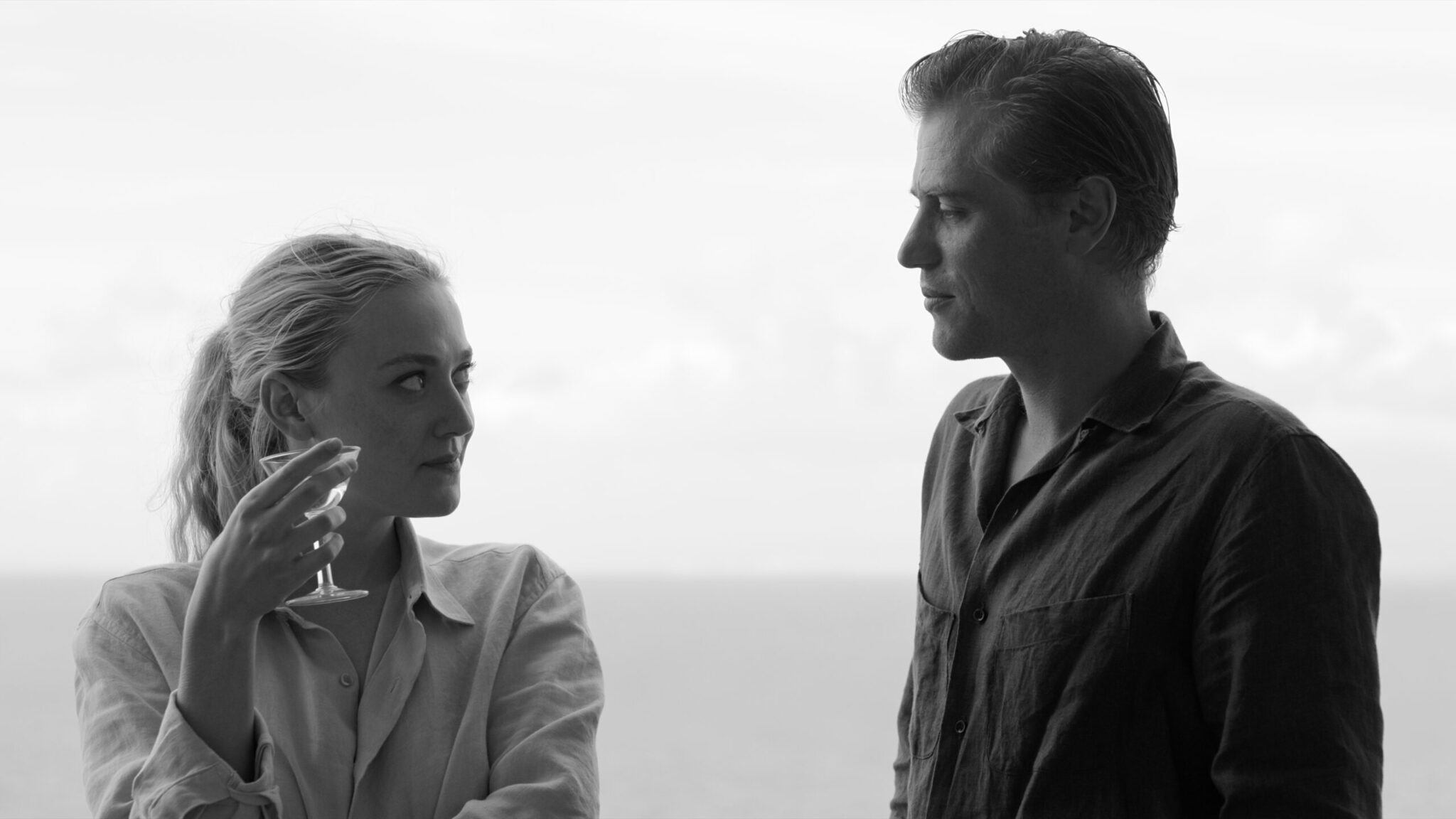 Netflix is bringing the thrilling journey of conman Tom Ripley to screens this week. Here’s a first look at the new drama-filled crime series, Ripley.