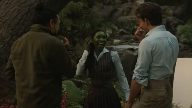 A new 'Wicked' featurette gives fans an inside look at how the set-building crew brings the magical world of Oz to life.
