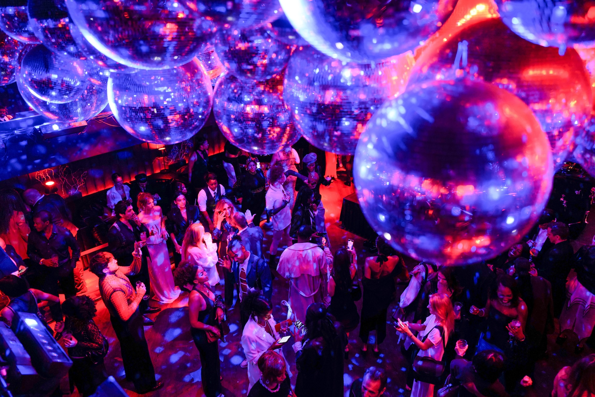 Once the carpet on the Met steps closed, the party had just begun. Sure, fashion’s night out is a glittering celebration of art, history, and architecture, but what fans crave are the after-parties, where the TV cameras are gone. The gowns get riskier, the selfies get wilder, and the night takes on a new vibe.