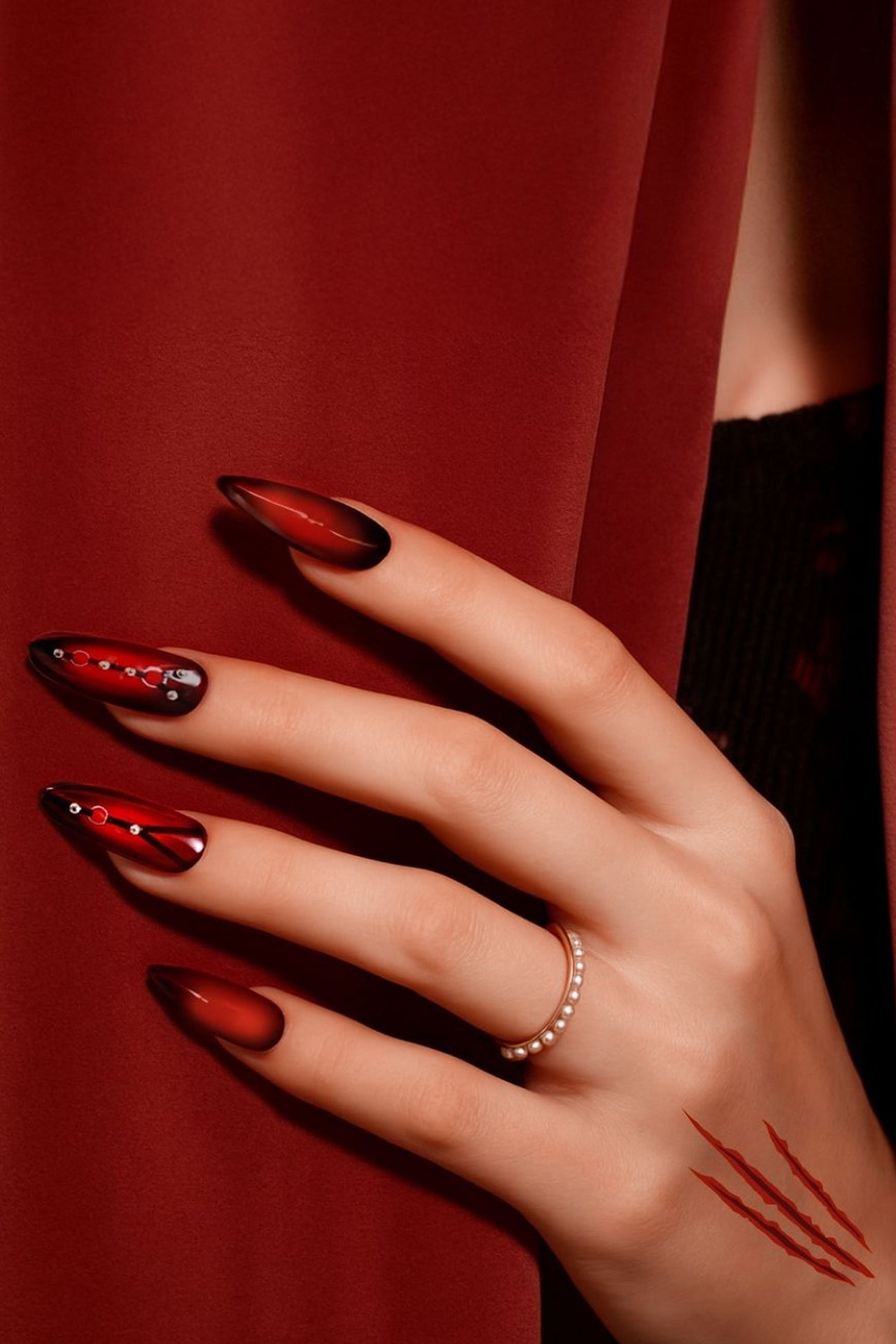 Feel that chill in the air? Fall is officially in full swing, and with it comes the urge to swap out everything, from our wardrobes to our lattes, and yes, our makeup bags too. The season invites a cozy kind of reinvention, where every avenue of beauty has its autumn staple. Think rich, warm tones, comforting textures, and that subtle glow that mirrors golden-hour sunlight. It’s the perfect time to refresh, recharge, and fall back in love with your routine.