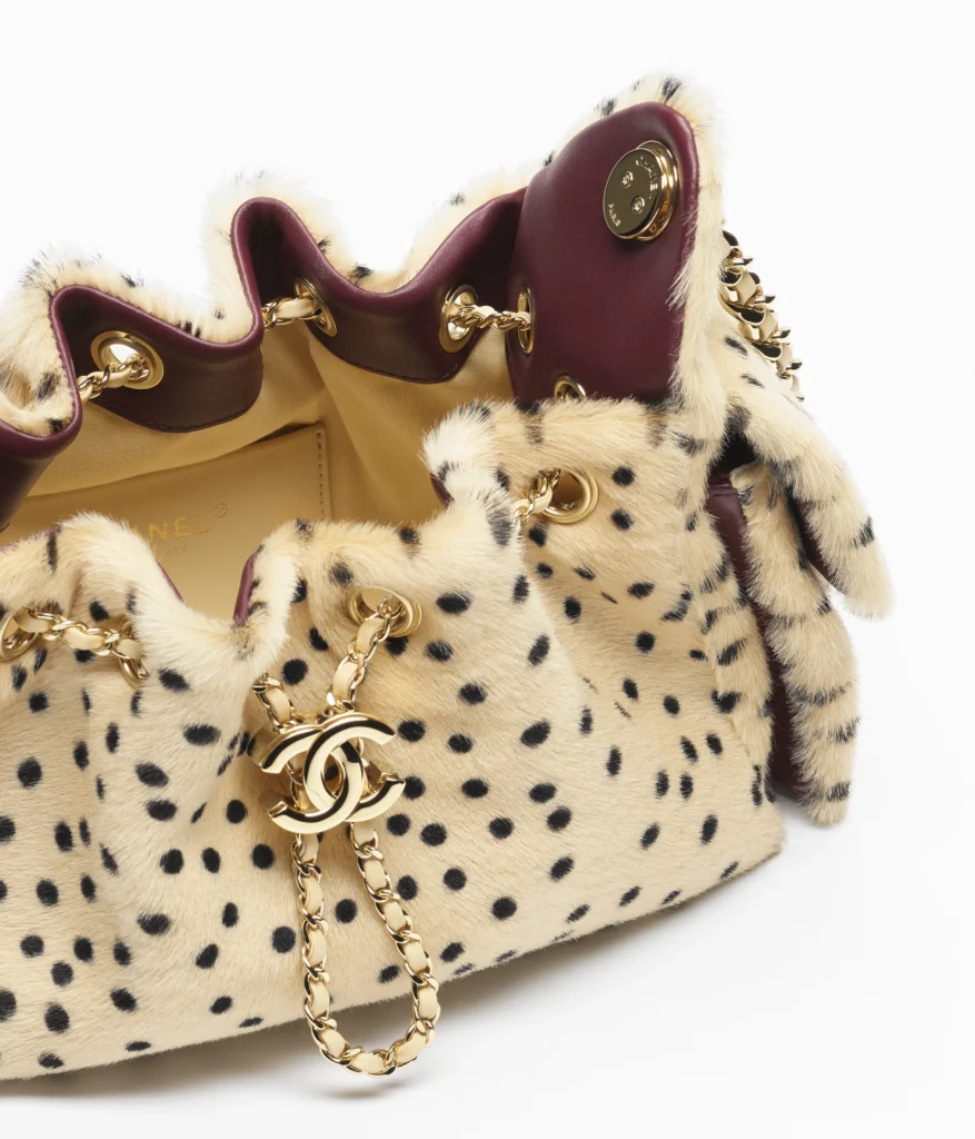 The quiet luxury era has officially evolved into something far louder, more tactile, and infinitely more playful. The uniform of stark, understated neutrals is rapidly giving way to a fierce resurgence of rich textures, spanning classic leopard spots, graphic zebra stripes, and sleek snake motifs. Whether the goal is to invest in a lifetime heirloom piece or simply test the waters with an effortless high-street statement, navigating this wild new trend cycle requires a definitive, curated blueprint. Here is the ultimate high-to-low shopping matrix to help you seamlessly integrate the look into your wardrobe rotation this season.