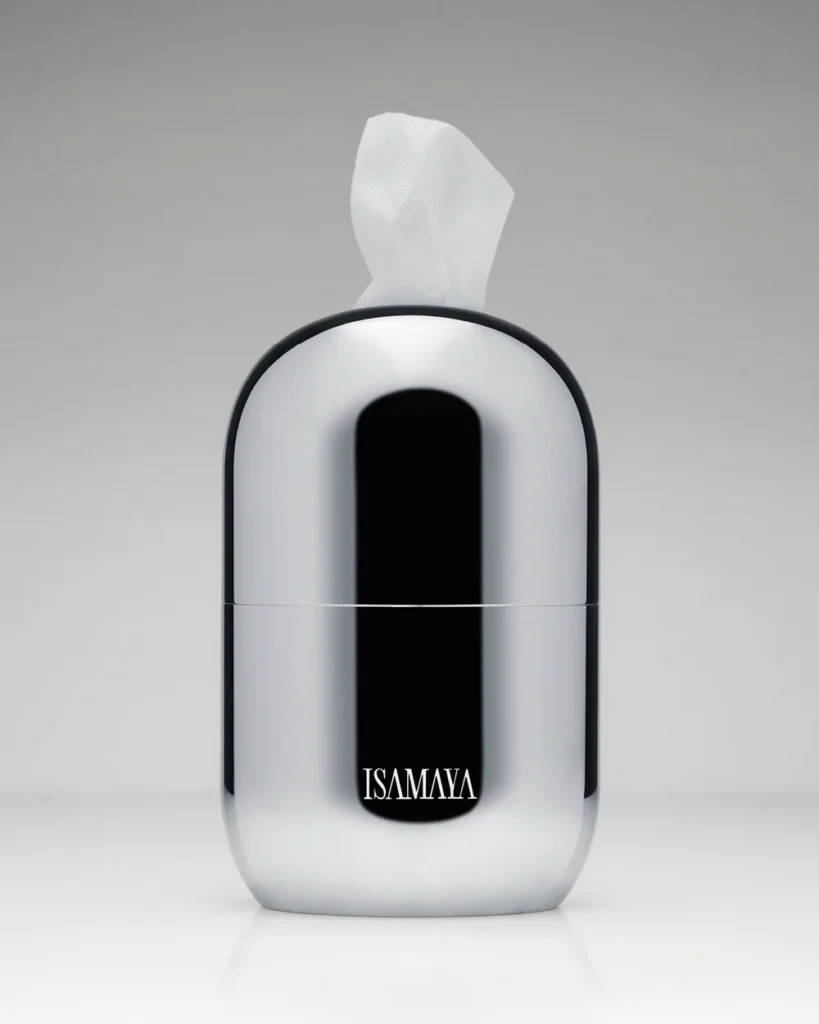 Isamaya Conserving Beauty cleansing cloths dissolve in water, remove makeup, and hydrate skin. Here's our take on the genius canister-and-cloths duo.